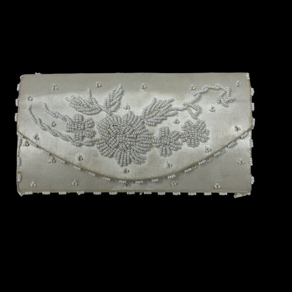 Vintage Clutch Purse White Hand Beaded Bag Made in Hong Kong - Picture 1 of 8